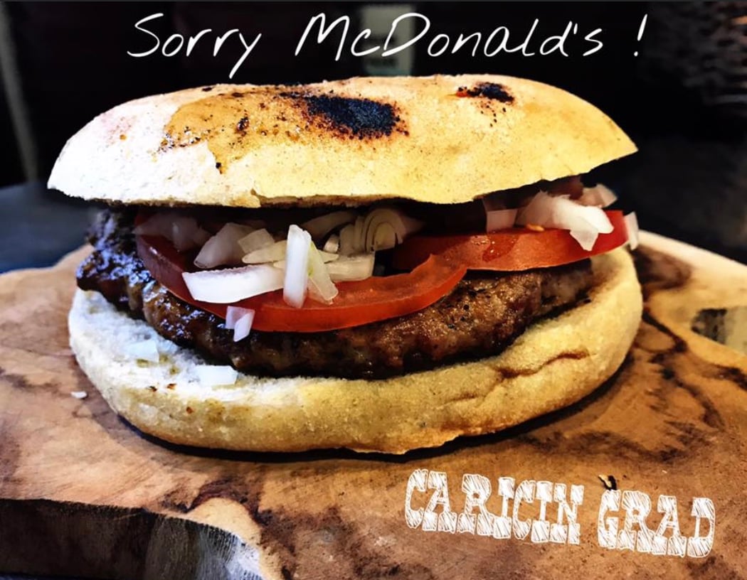 Sandwicherie Caricin Grad 3
